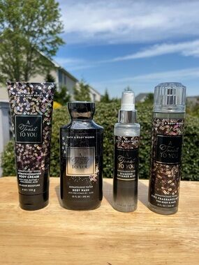 Bath & Body Works A TOAST TO YOU 4 Piece Gift Set New!